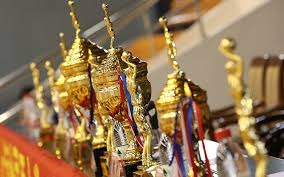 记者：利物浦目前没计划今夏第二次报价伊萨克