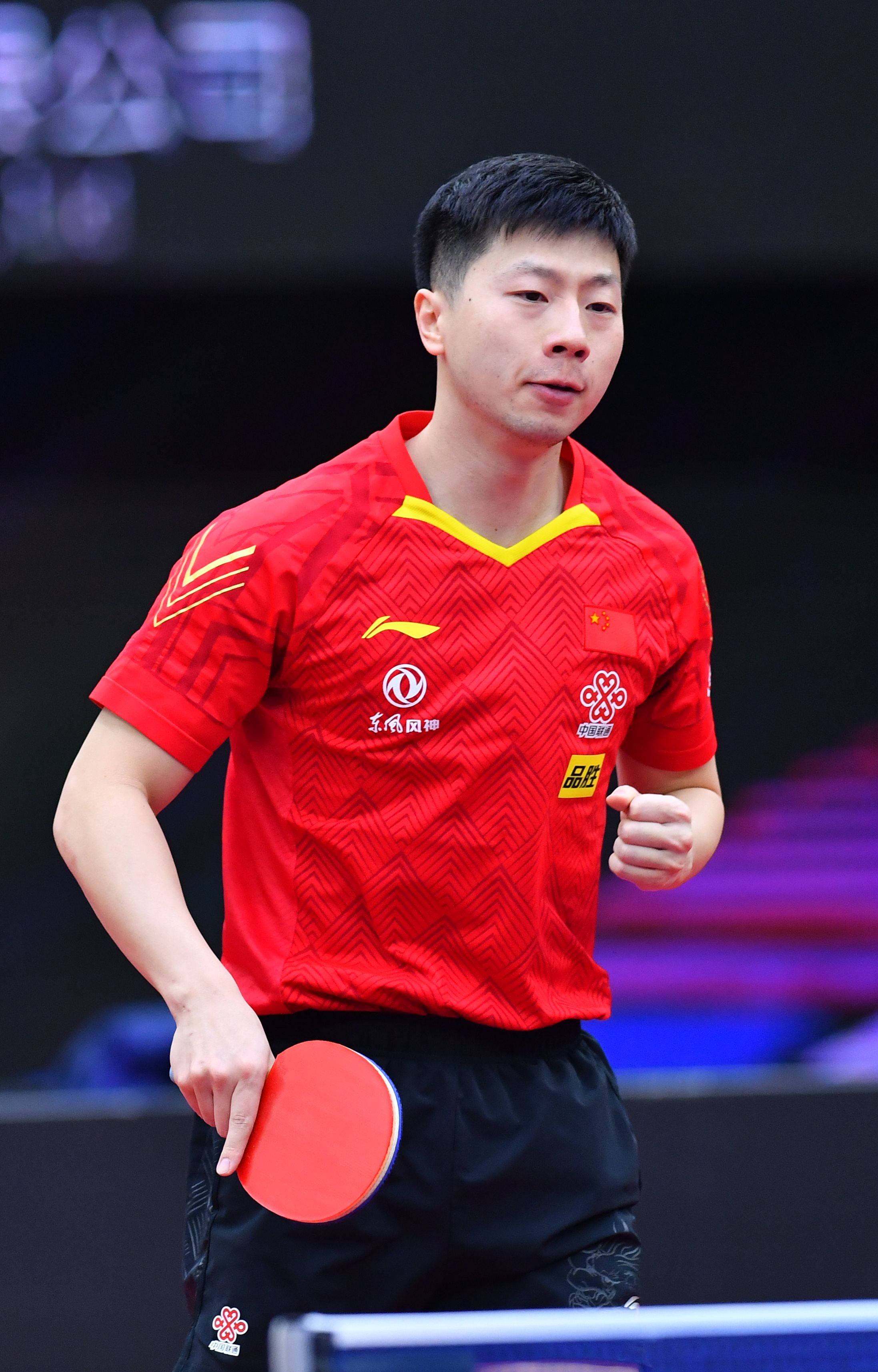 每年从全球 每年从全球