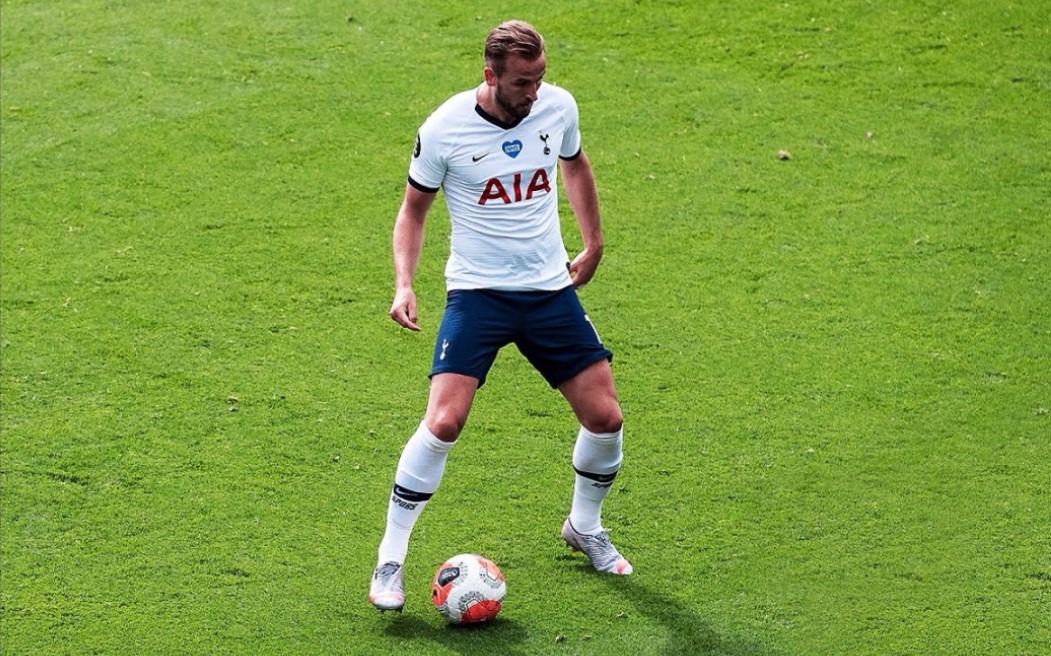 尼的高度认 尼的高度认