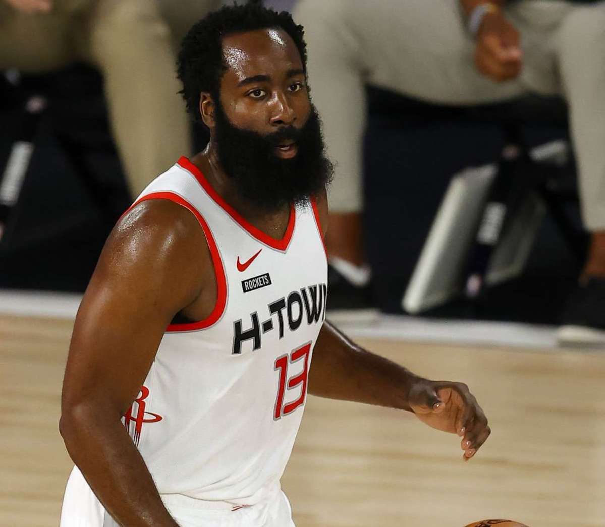 他指出这笔 他指出这笔